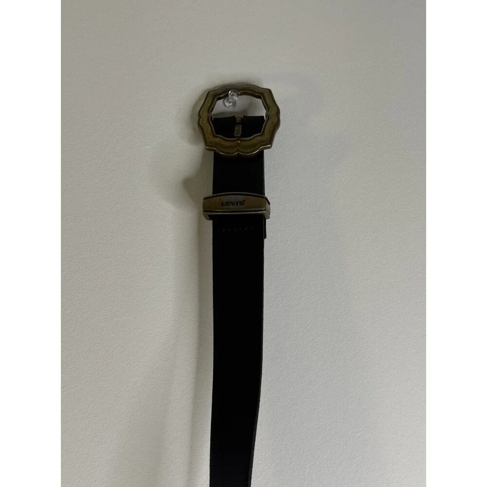 Levi’s Black Leather Belt Western Buckle Brass Horse Logo Size 38